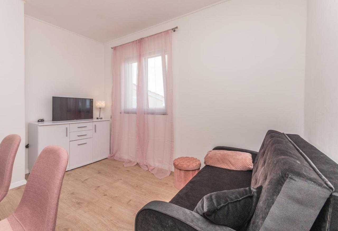 Agape Apartments Biograd Na Moru Exterior photo